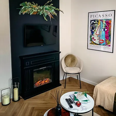 Apartamento Park With Free Street Parking *