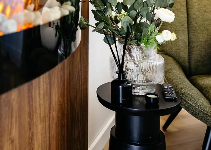 Park With Free Street Parking Apartment